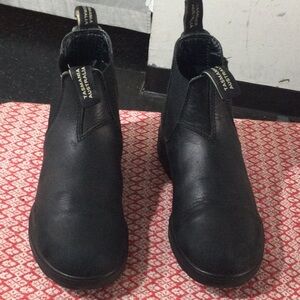 Women blundstone shoes boots sz6 used